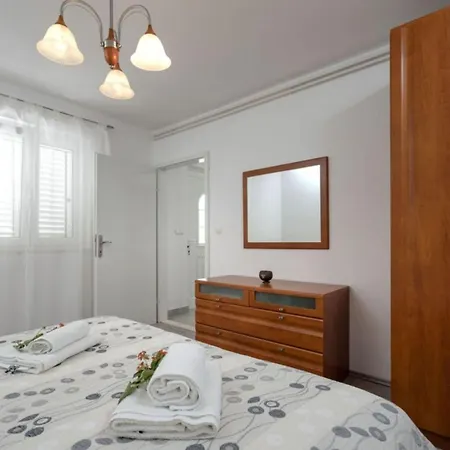 One Bedroom With Terrace And Sea View 4